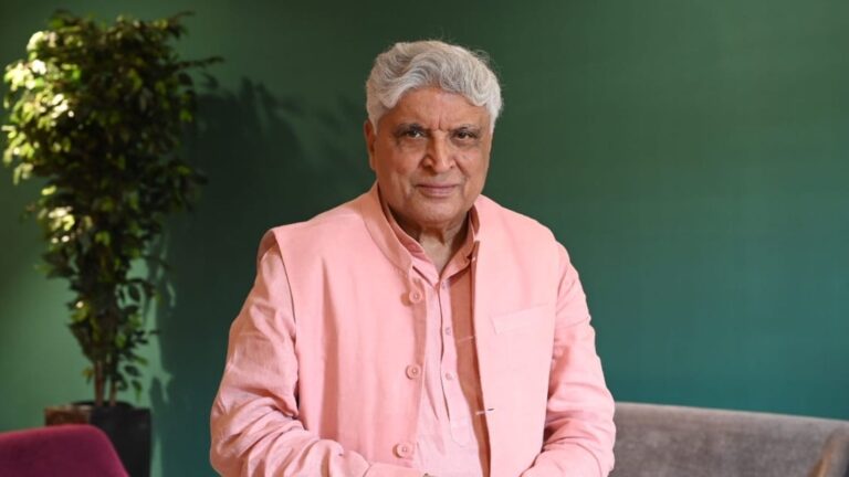 Javed Akhtar 1700495766266 1722222161455.jpg