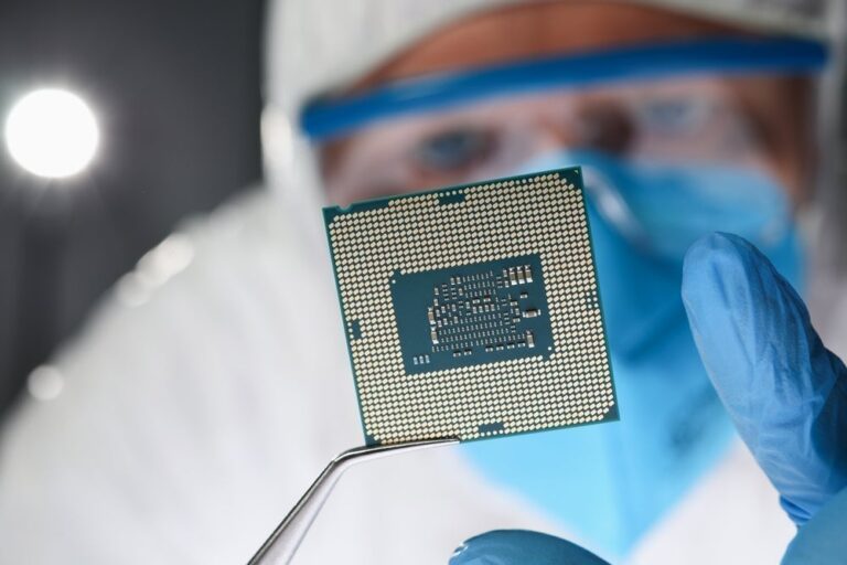 Semiconductor Shutterstock.jpeg