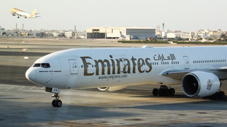 Emirates Plane Seen Airport Manama 899789378.jpg